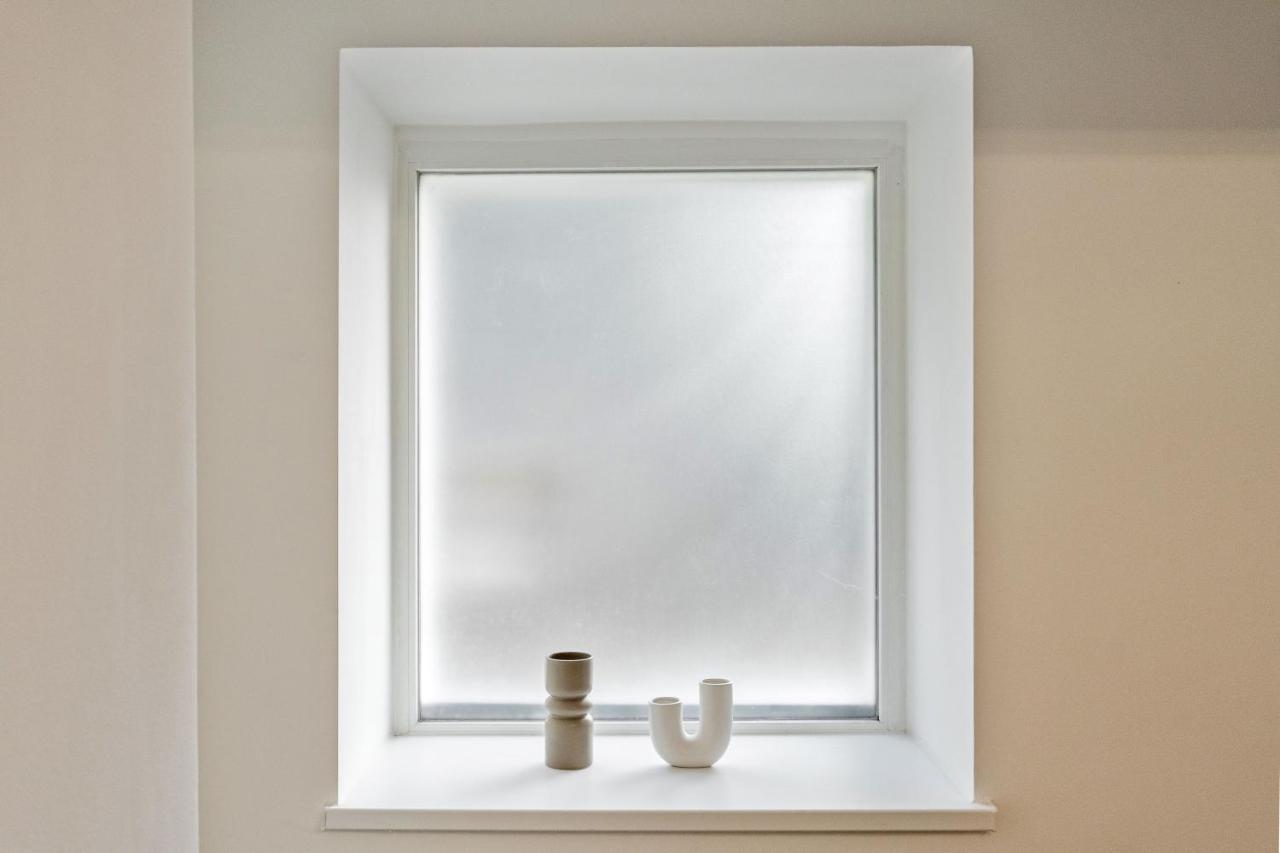 2 Zimmer Apartments, 4 Betten, Vollmoebliert,Zentrale Lage Am S-Bahnhof Berlin Dış mekan fotoğraf