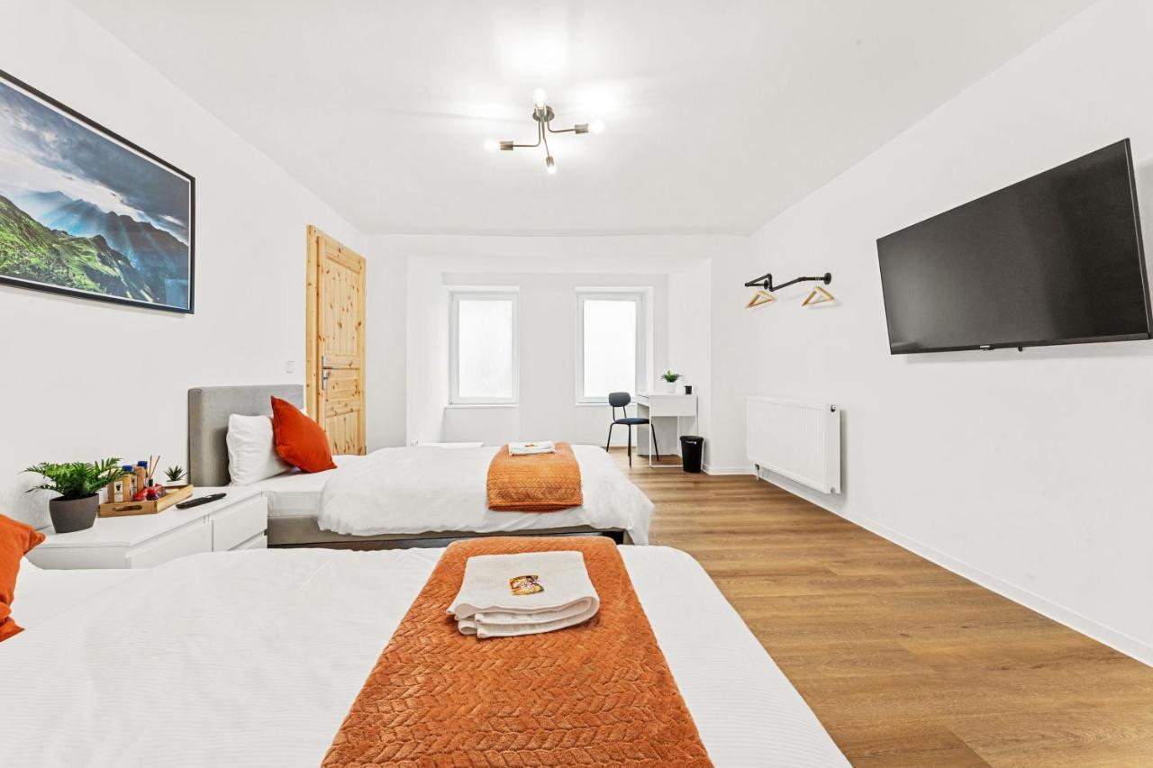 2 Zimmer Apartments, 4 Betten, Vollmoebliert,Zentrale Lage Am S-Bahnhof Berlin Dış mekan fotoğraf