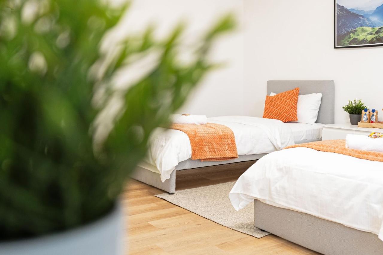 2 Zimmer Apartments, 4 Betten, Vollmoebliert,Zentrale Lage Am S-Bahnhof Berlin Dış mekan fotoğraf