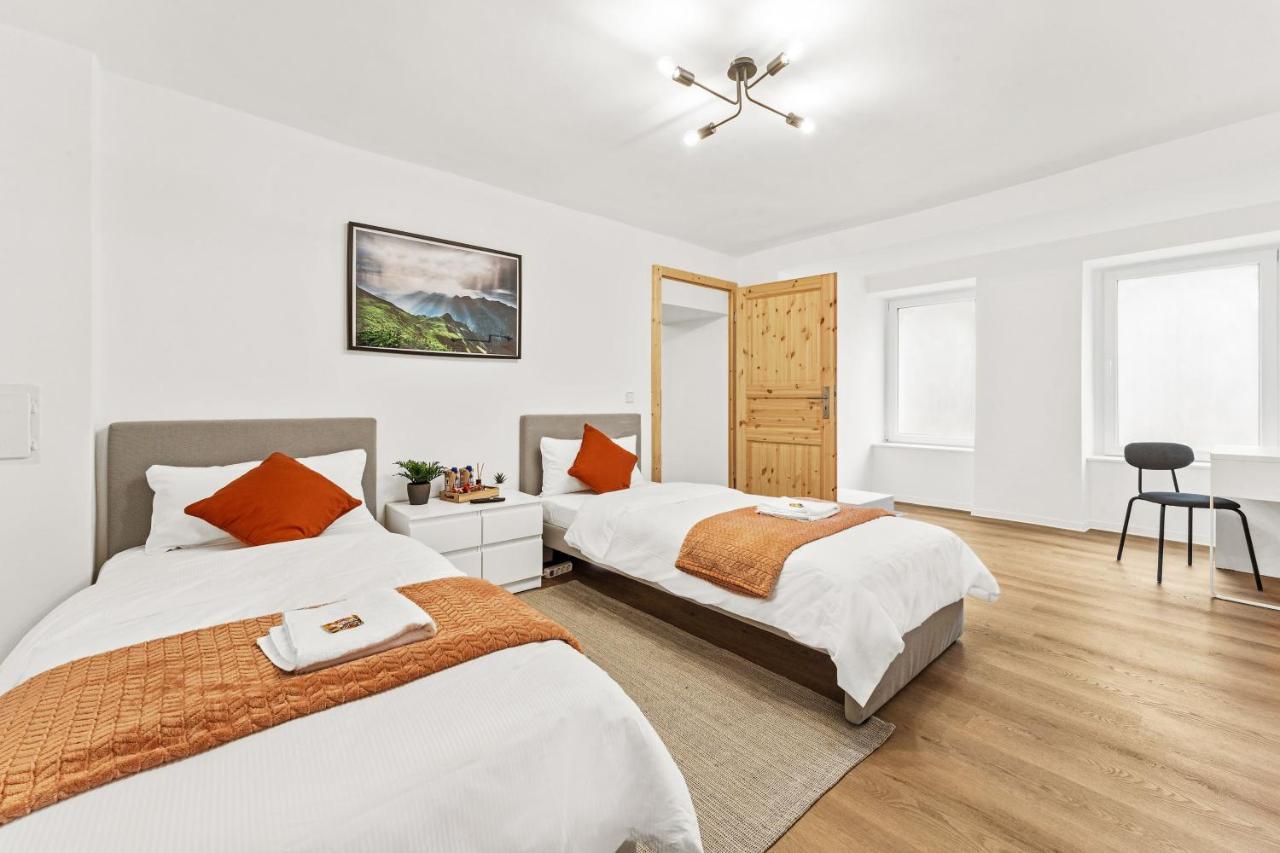 2 Zimmer Apartments, 4 Betten, Vollmoebliert,Zentrale Lage Am S-Bahnhof Berlin Dış mekan fotoğraf